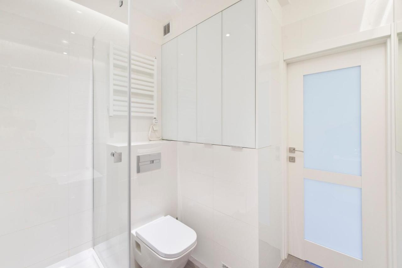 Apartamenty Grobla III Q4Apartments กดัญสก์ ภายนอก รูปภาพ